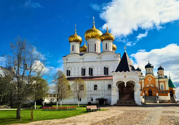Кострома, Россия: экскурсии с гидом — Покатаем